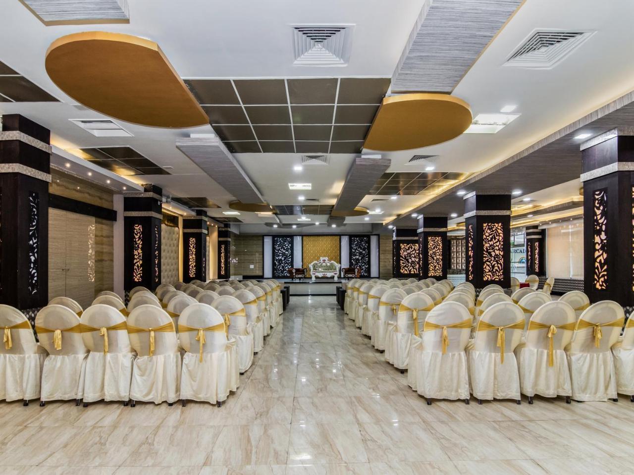 فندق Citi Club كانبور المظهر الخارجي الصورة